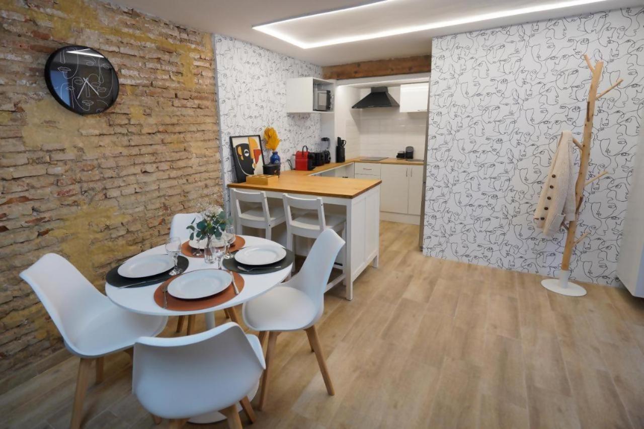 Apartamentos 1240 Valencia Bagian luar foto
